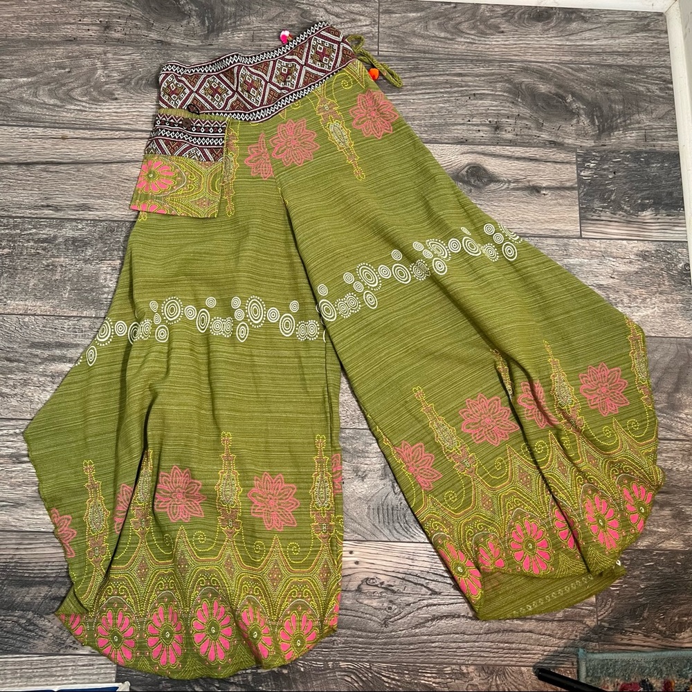 Thai Fisherman Pants-Harem-Wide Leg Cropped-Lounge-Made in Thailand-Small